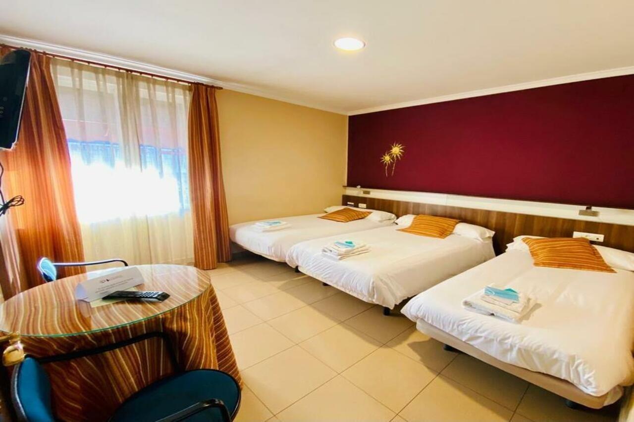 Hostal Valdepenas By Bossh Hotels Esterno foto