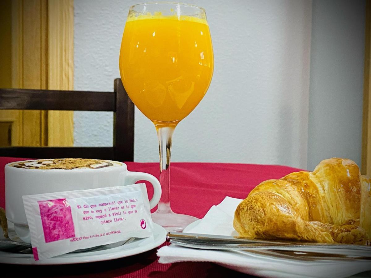 Hostal Valdepenas By Bossh Hotels Esterno foto