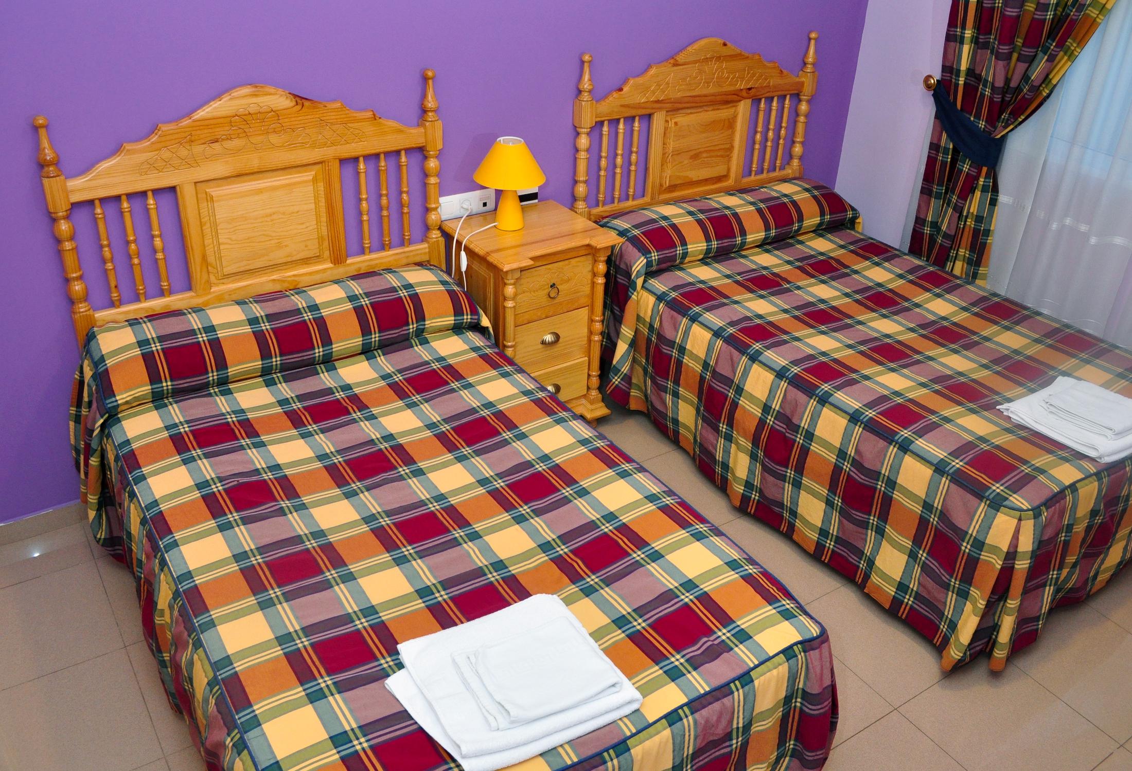 Hostal Valdepenas By Bossh Hotels Esterno foto