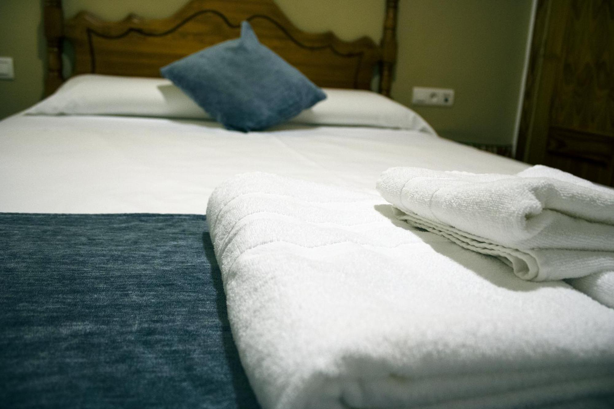 Hostal Valdepenas By Bossh Hotels Esterno foto