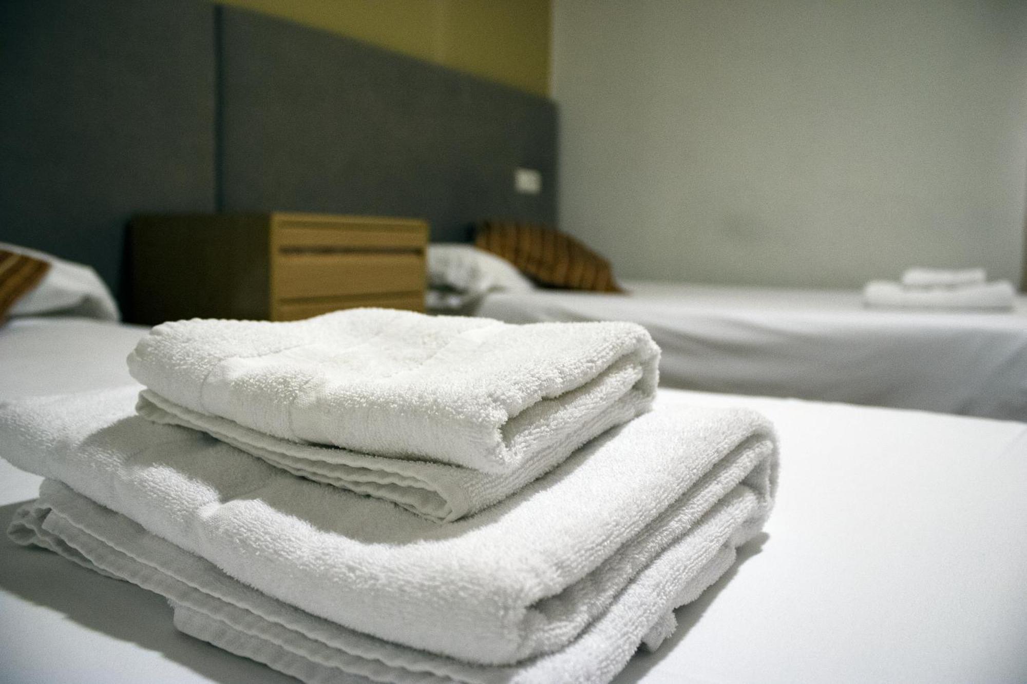 Hostal Valdepenas By Bossh Hotels Esterno foto