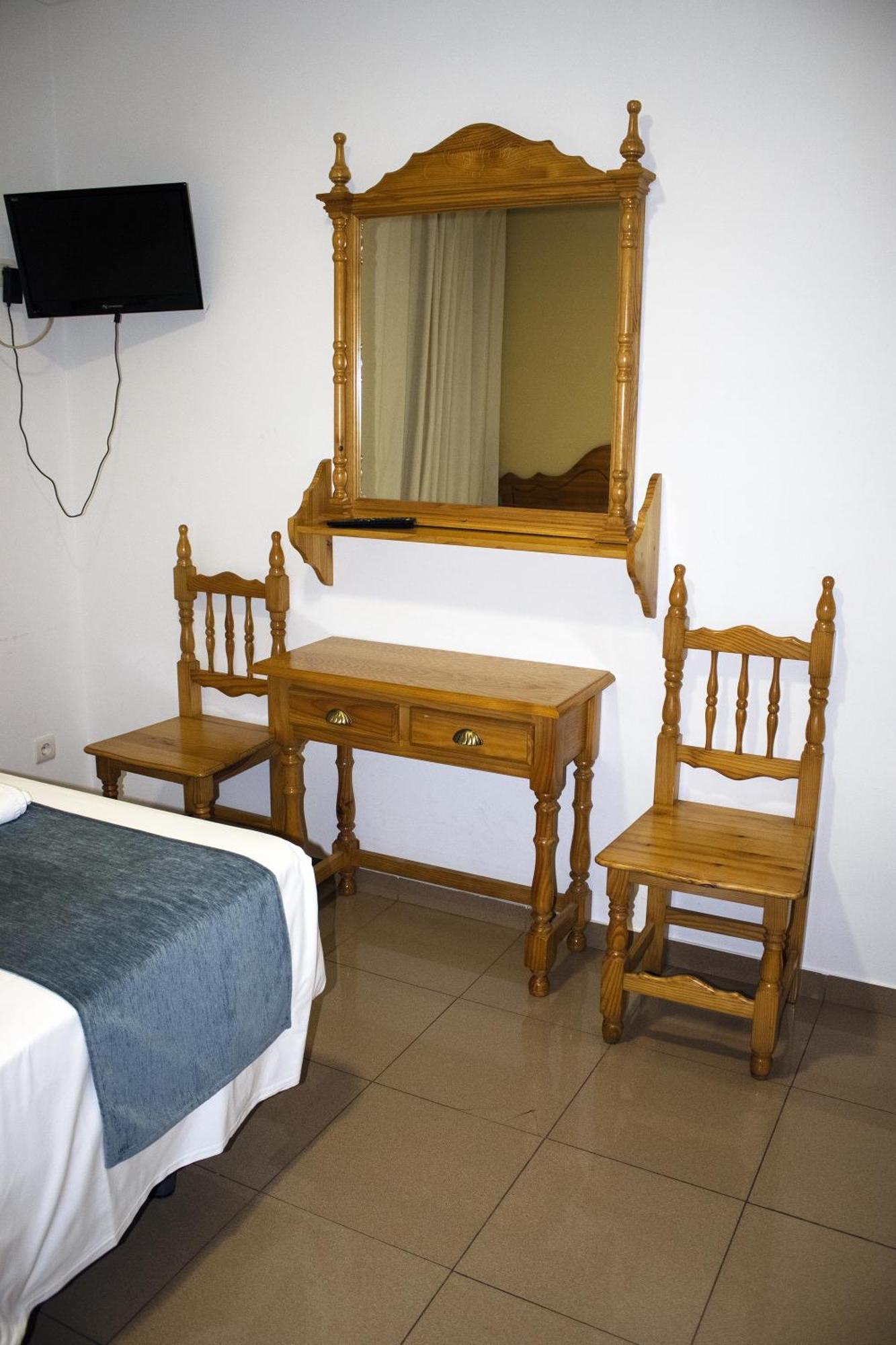 Hostal Valdepenas By Bossh Hotels Esterno foto